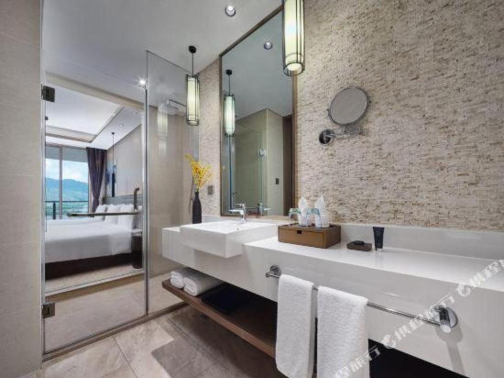 Narada Resort Hotel Sanya Pleasant Bay Dış mekan fotoğraf